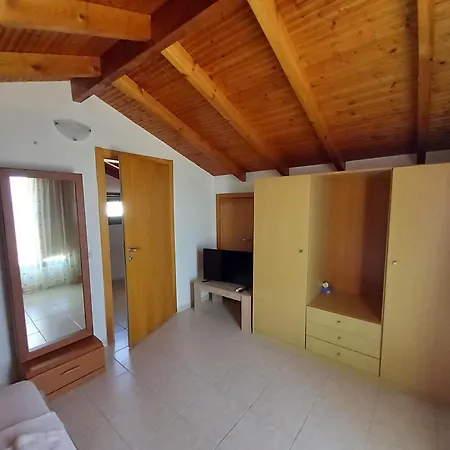 Villa Villa Kalandra *