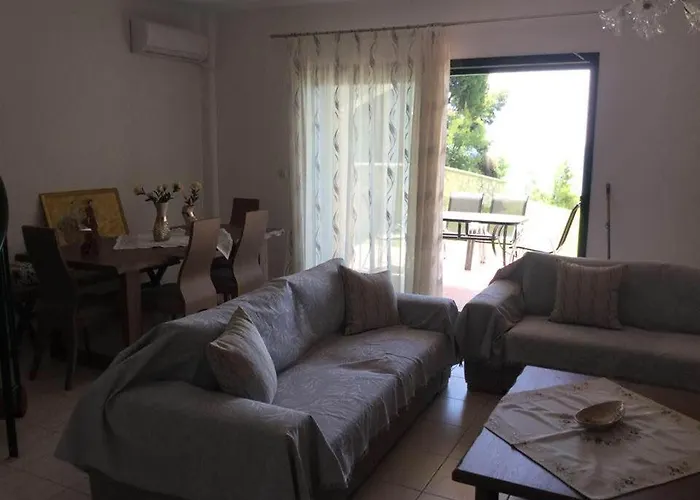Villa Kalandra *